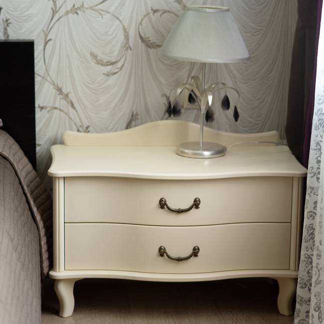 Тумбочка Джульетта широкая 2 ящика дуб шампань Л Тумбочка Джульетта широкая 2 ящика дуб шампань Л