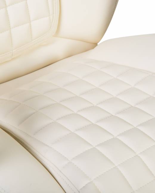 Офисное кресло для руководителей DOBRIN CHESTER, кремовый